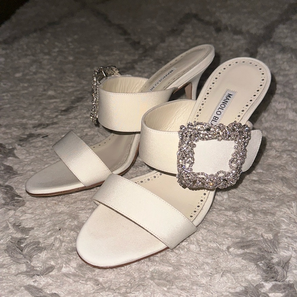 Manolo Blahnik Gable jewel heel size 38.5